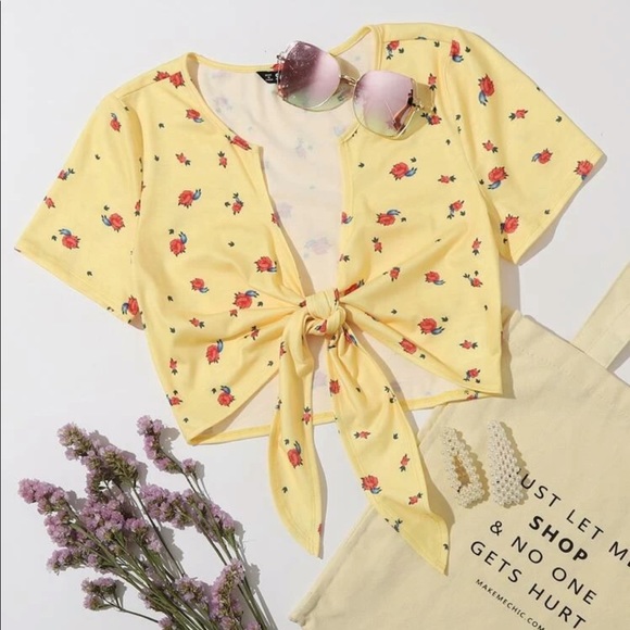 Tops - Yellow floral top
